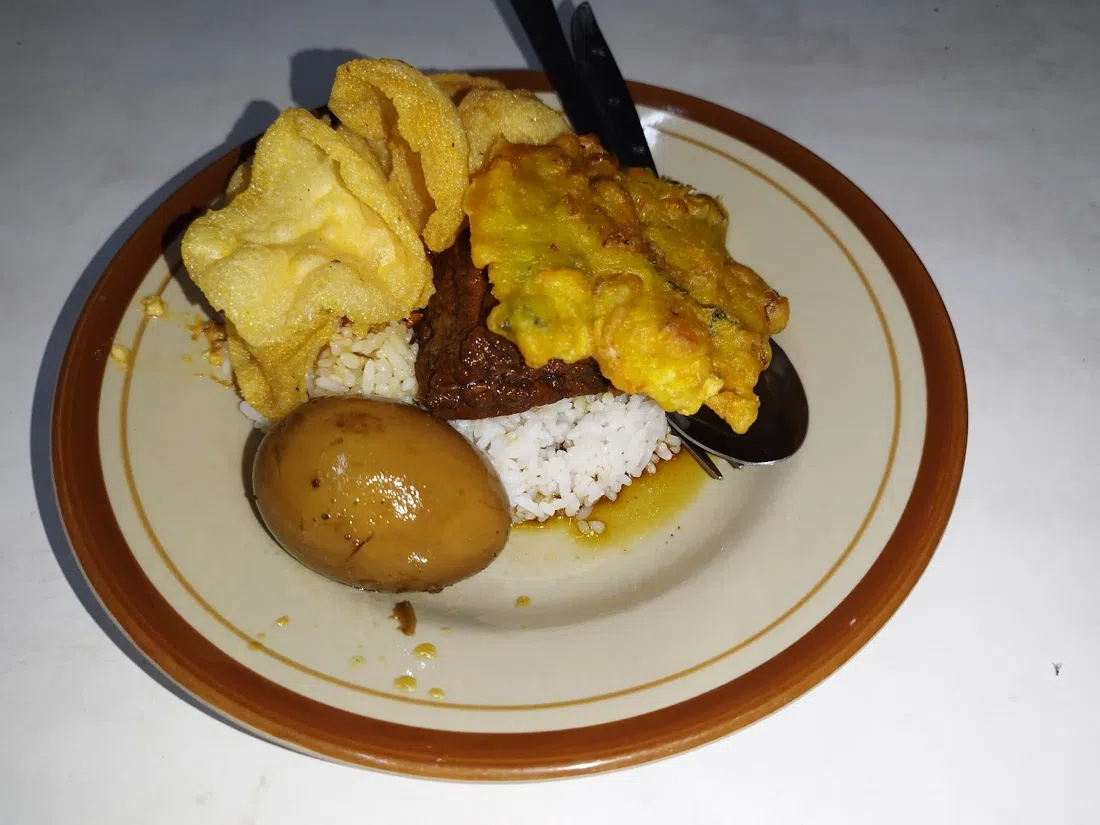 Nasi Uduk Betawi Pondok Pinang, Jakarta